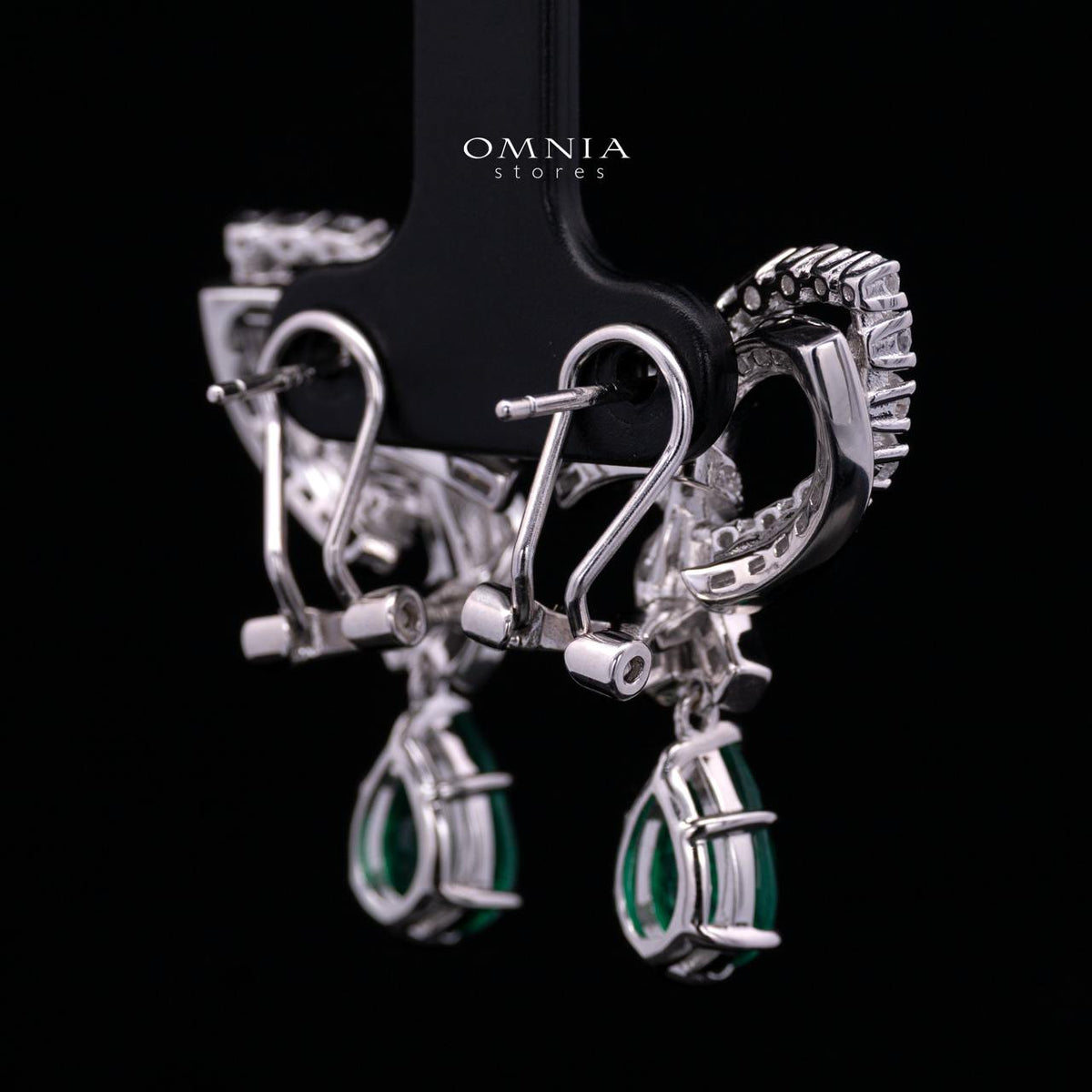 Mary Winged Green Drop Earrings: High-Quality Premium Simulated Diamond in 925 Silver
