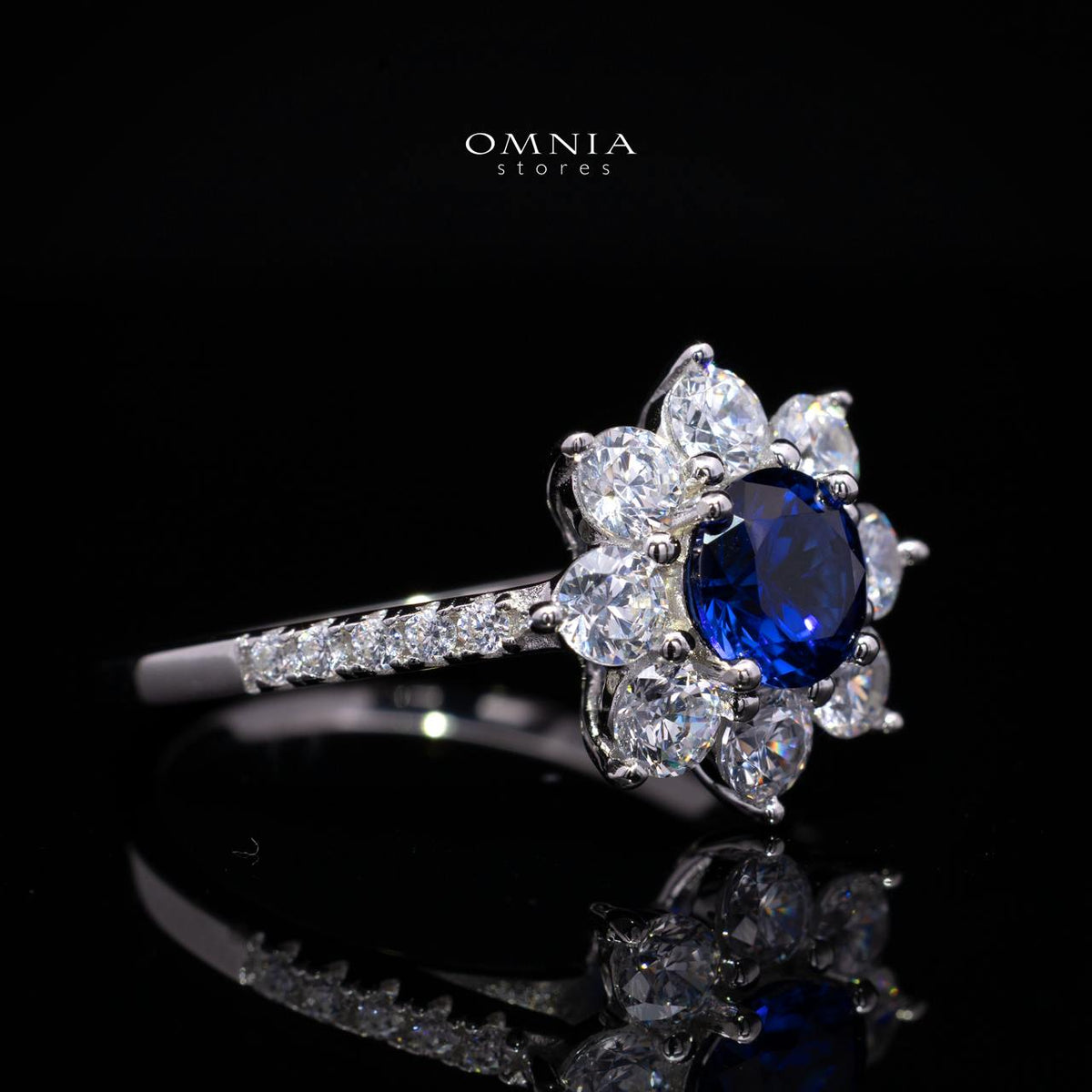 Henrietta Lab-Grown Blue Sapphire Ring with GRC Certificate, Round 5mm in 925 Sterling Silver