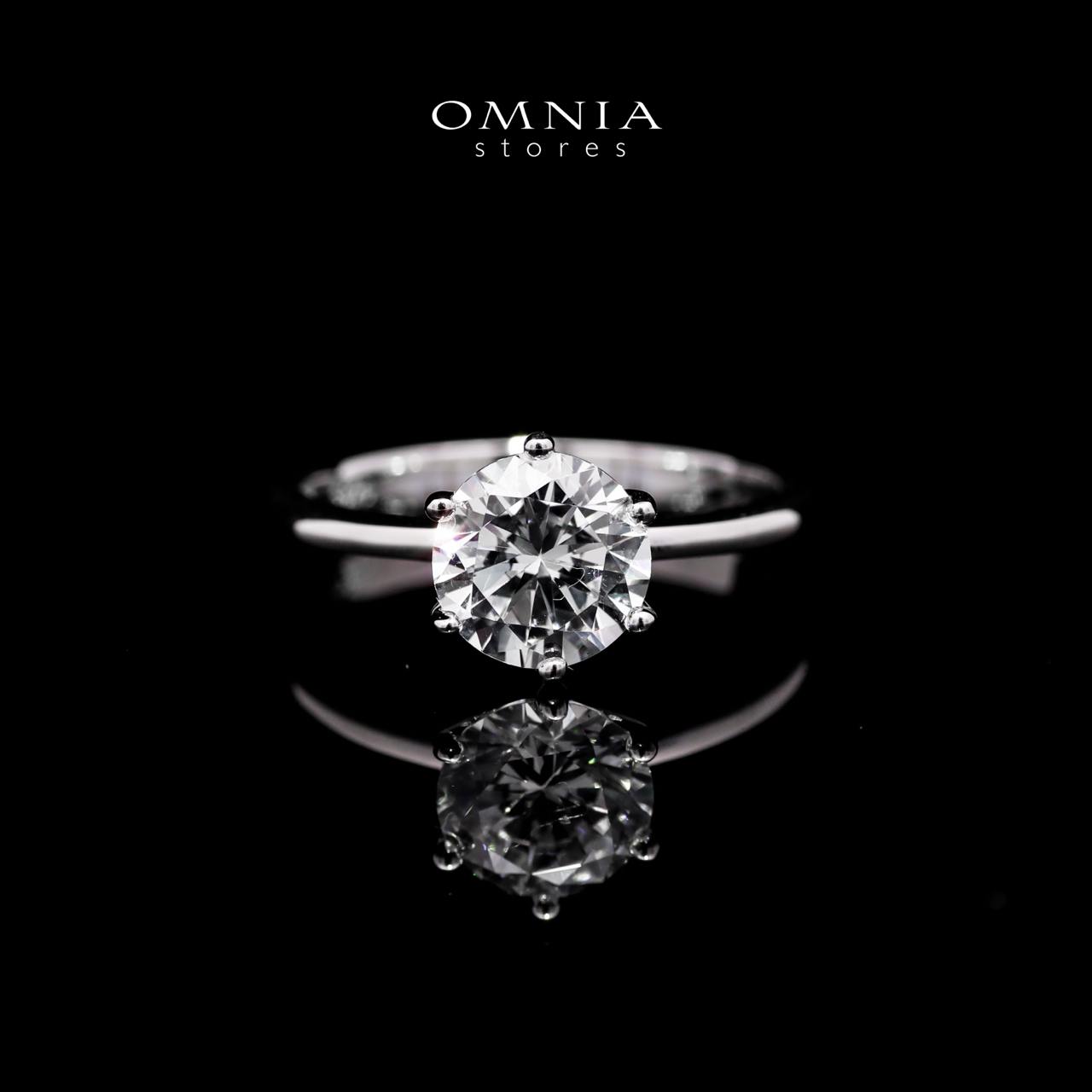 Omnia Hend White Ring in 925 Silver with High-Quality Simulated Diamonds - OMNIASTORES UAE