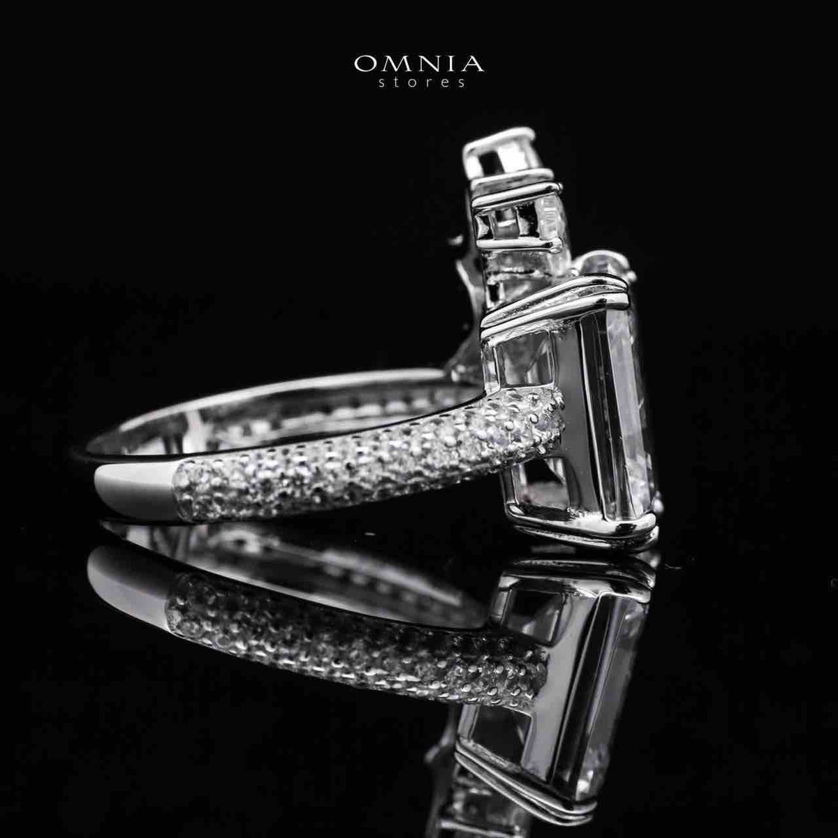 Omnia Chams White Ring 92.5 Silver High Quality Simulated diamonds - OMNIASTORES UAE