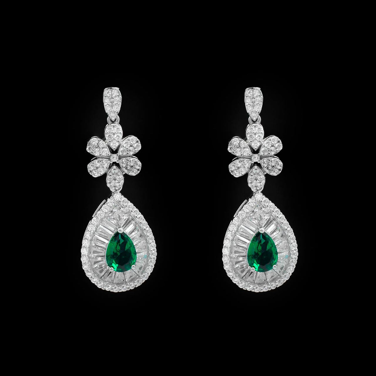 Omnia Sophia Green Teardrop Bridal Full Set in 925 Silver with High Quality Simulated Diamonds - OMNIASTORES UAE