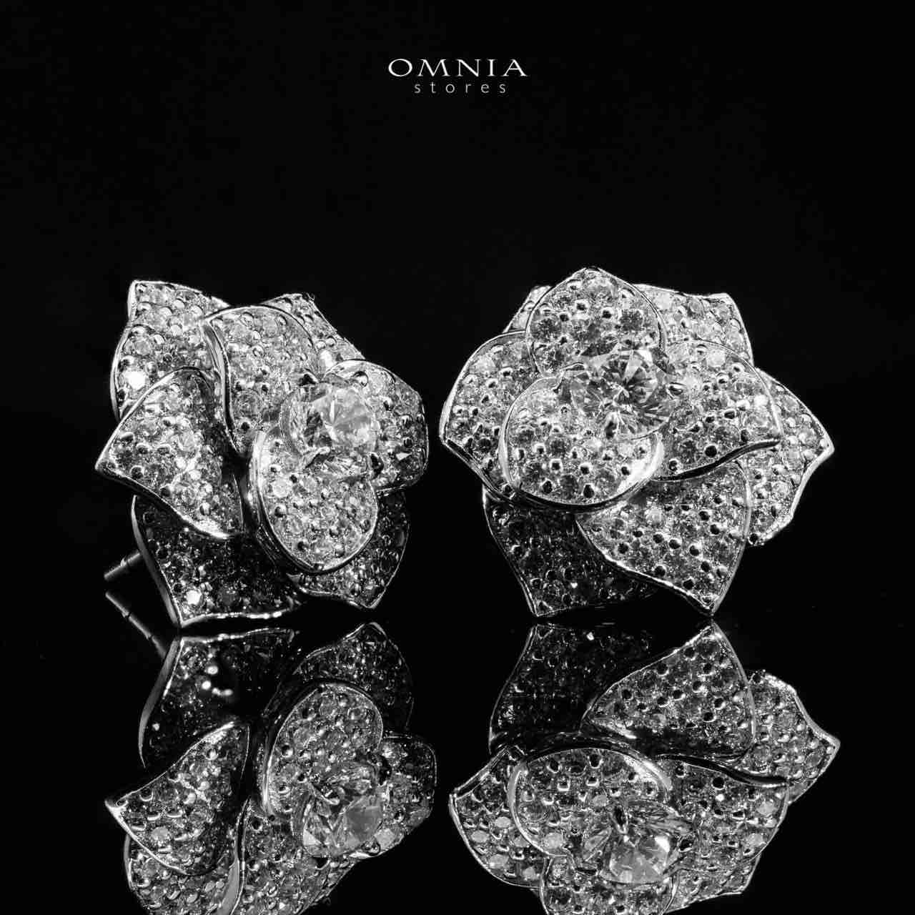Omnia Nazira Silver Flower Earrings in 925 Silver Accessories High Quality Simulated Diamonds - OMNIASTORES UAE