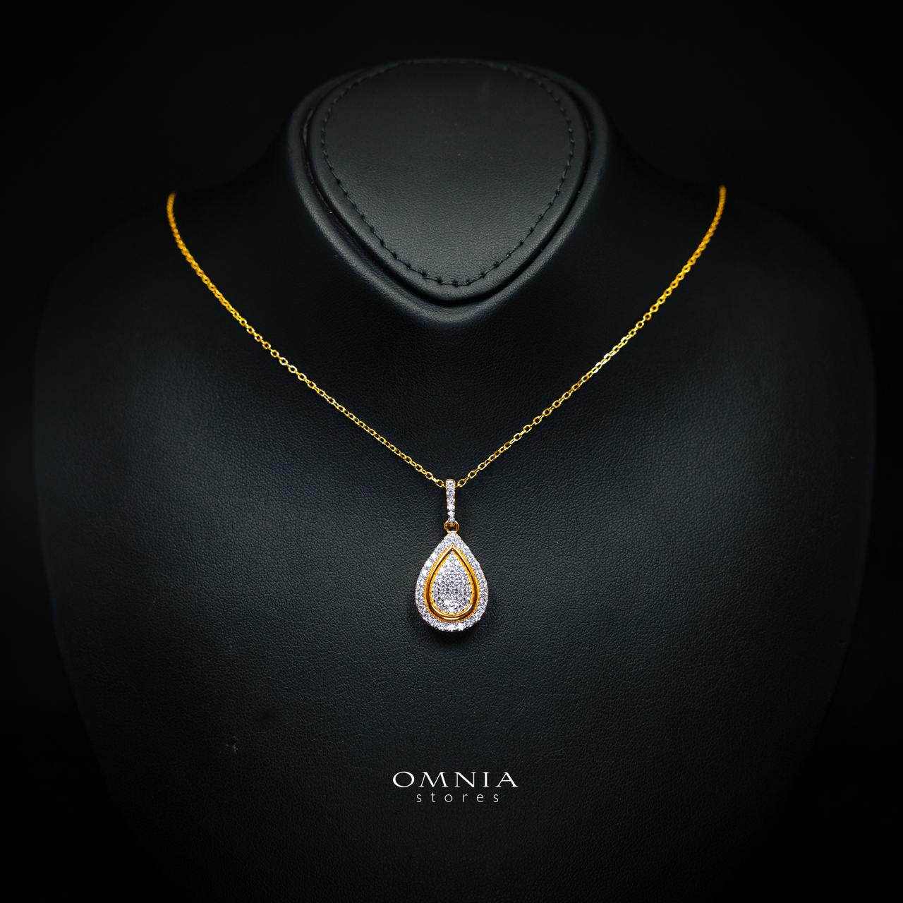 Gwenette Gold-Plated Necklace in 925 Silver with Premium Simulated Diamonds