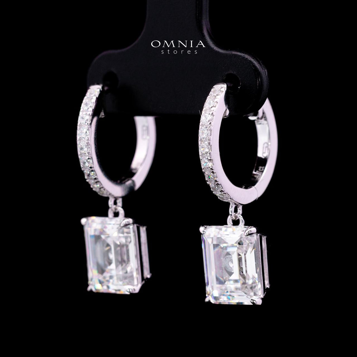 Ethna Drop Earring with Certified High-Quality Premium Simulated Diamonds in 925 Sterling Silver