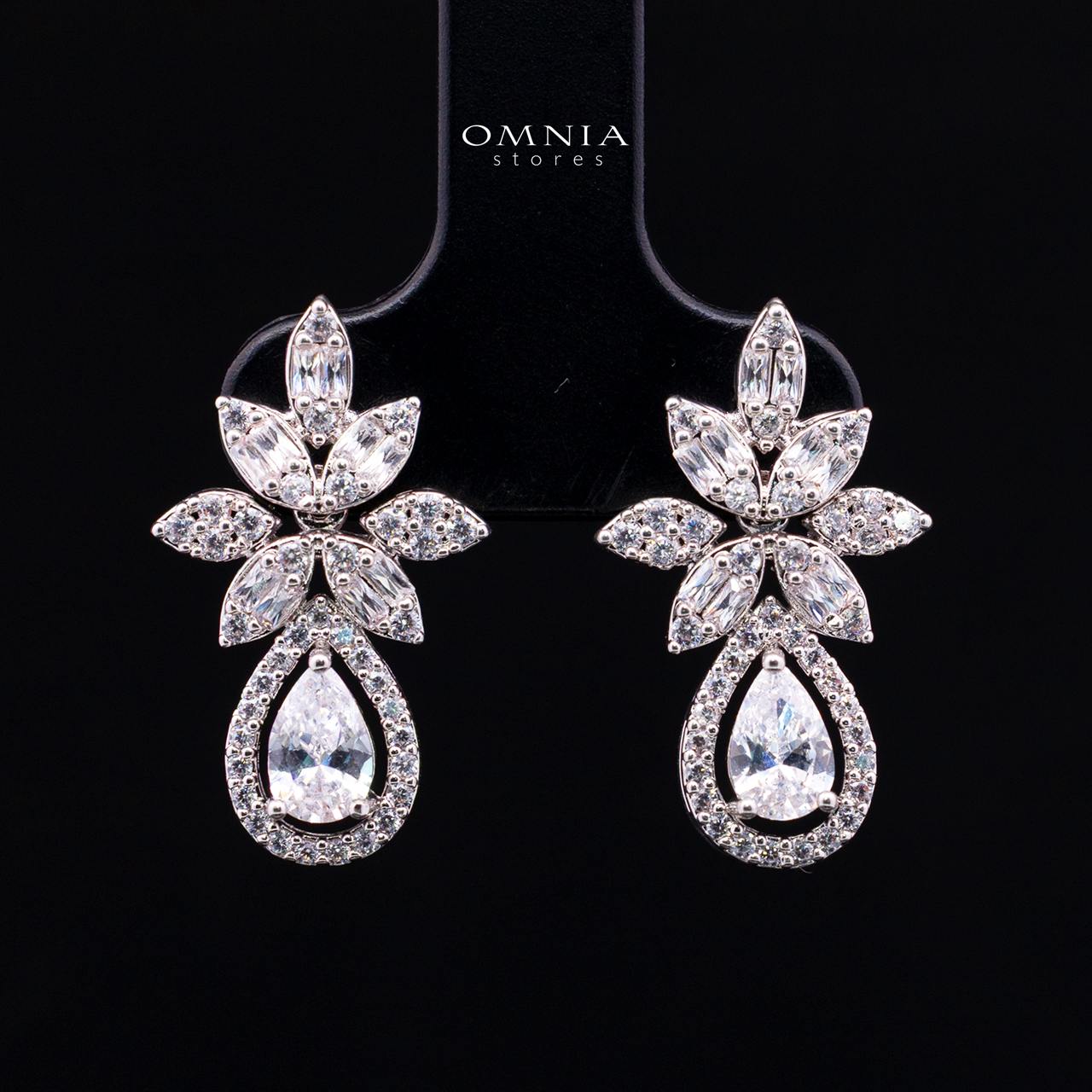 Annalise White Bridal Full Set with High-Quality Premium Simulated Diamonds – Rhodium-Plated