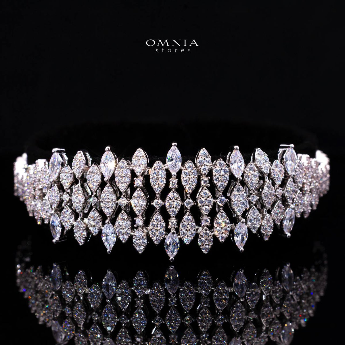 Cyra White Luxury Bridal Full Set with High-Quality Simulated Diamonds and Rhodium Plating
